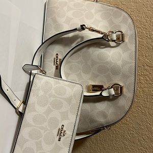 Coach white purse and wallet